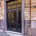 Apartment Oasis Flat Near San Gregorio Armeno