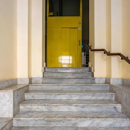 Apartament Oasis Flat Near San Gregorio Armeno Neapol